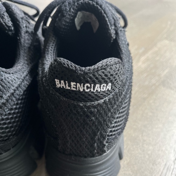 Balenciaga sneakers - Picture 2 of 7